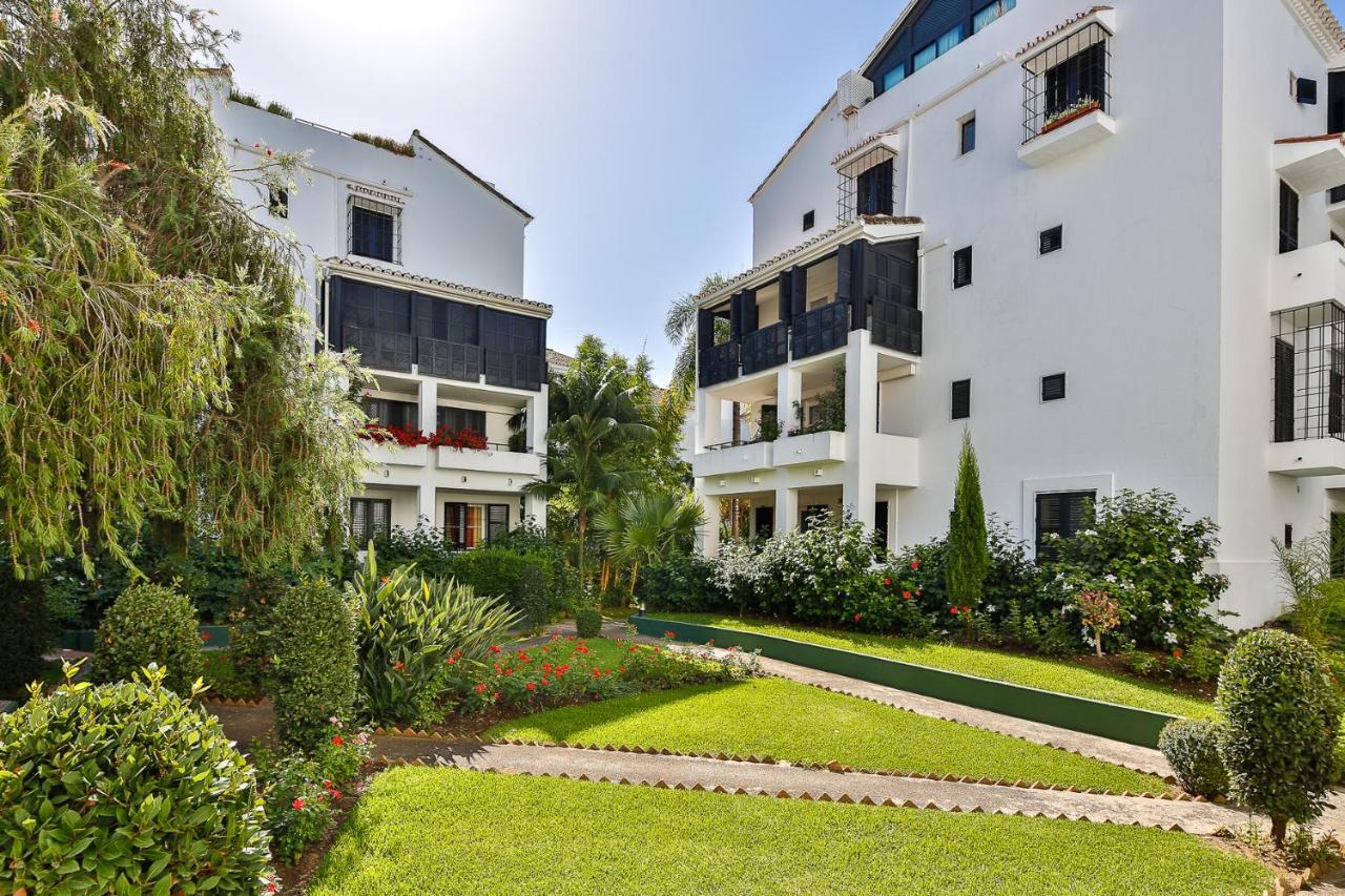Jardines Las Golondrinas Apartments Elviria Марбелья Экстерьер фото