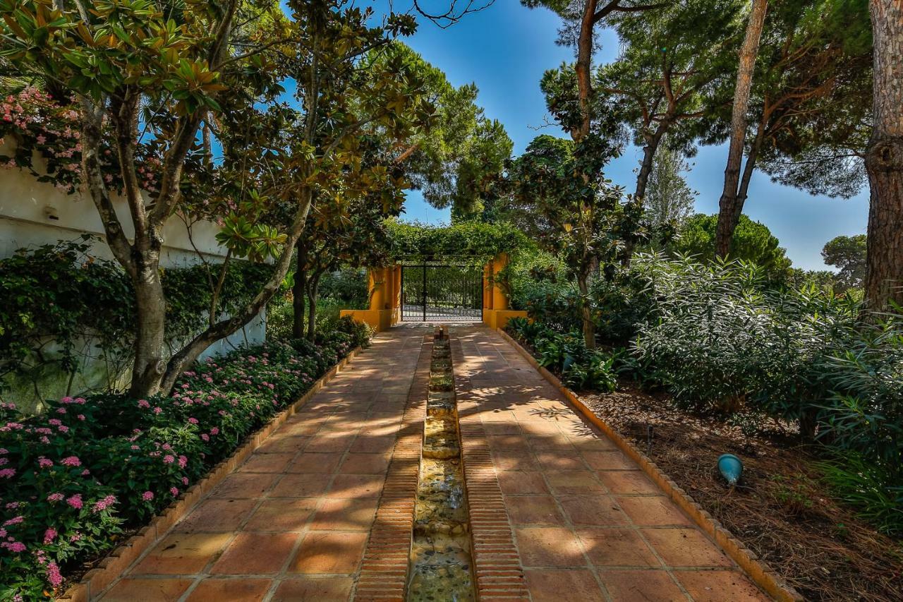 Jardines Las Golondrinas Apartments Elviria Марбелья Экстерьер фото