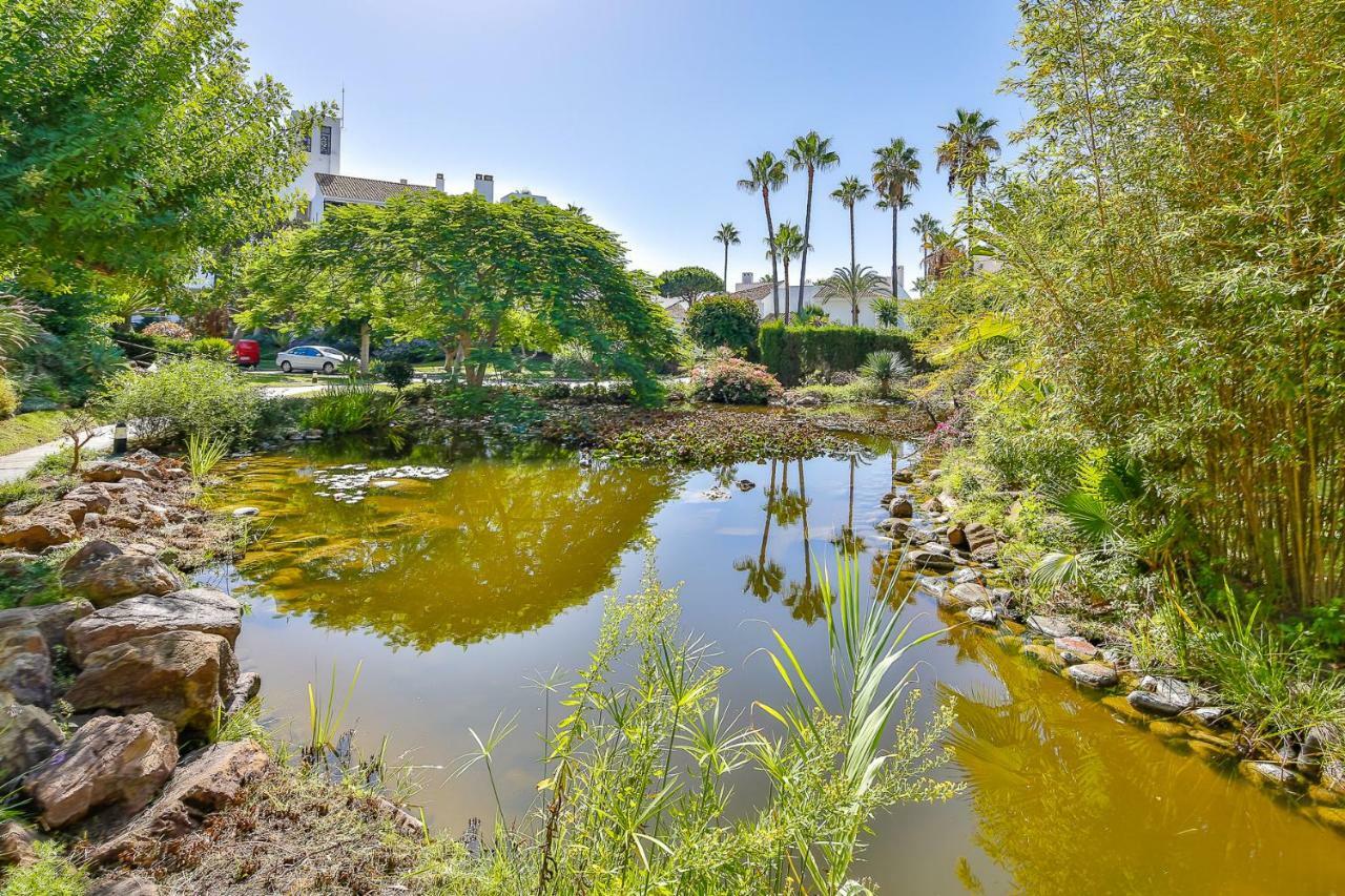 Jardines Las Golondrinas Apartments Elviria Марбелья Экстерьер фото